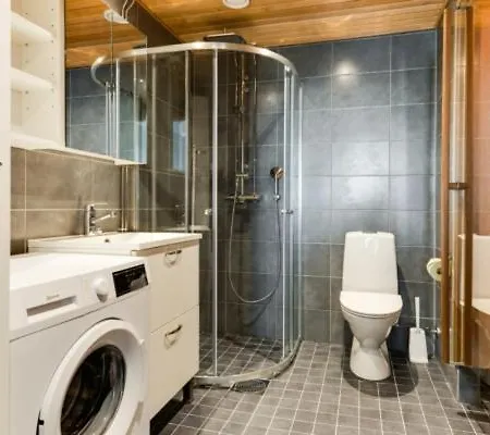 Polar Charm Huoneistot H Ja J アパート *